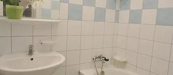 Daire Dorottya Budapeşte