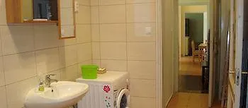 Daire Dorottya Budapeşte